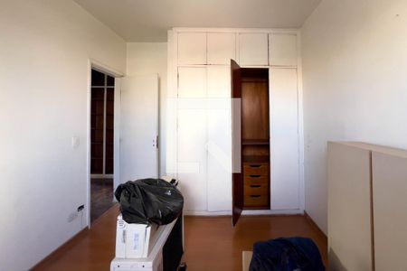 Apartamento à venda com 110m², 4 quartos e 2 vagasQuarto 3