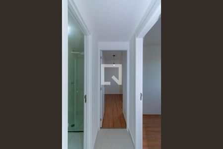 Corredor de apartamento para alugar com 2 quartos, 38m² em Vila Ivone, São Paulo
