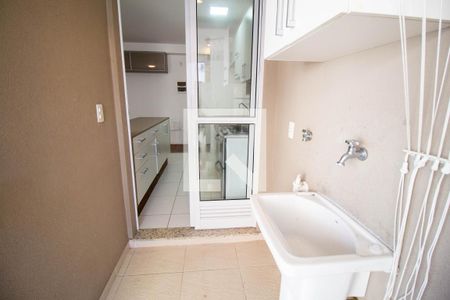 Apartamento para alugar com 80m², 3 quartos e 2 vagasÁrea de Serviço