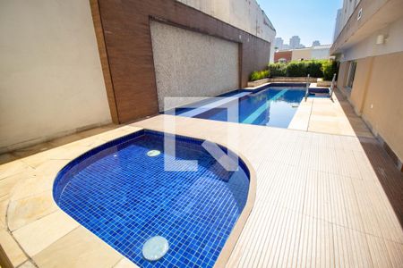 Apartamento para alugar com 80m², 3 quartos e 2 vagasÁrea comum - Piscina