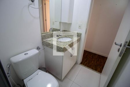 Apartamento para alugar com 80m², 3 quartos e 2 vagasBanheiro do Corredor