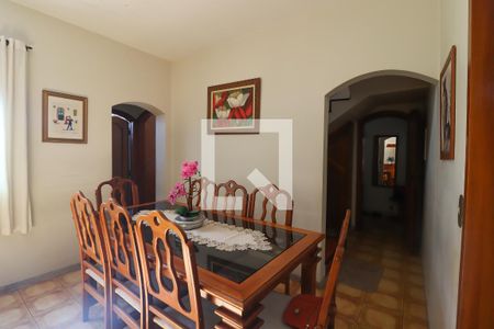 Sala de casa à venda com 4 quartos, 250m² em Vila Argos Nova, Jundiaí