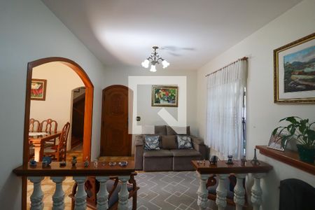 Sala de casa à venda com 4 quartos, 250m² em Vila Argos Nova, Jundiaí