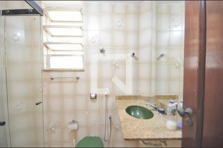 Apartamento para alugar com 77m², 2 quartos e sem vaga Apartamento para alugar com 77m², 2 quartos e sem vagaBanheiro