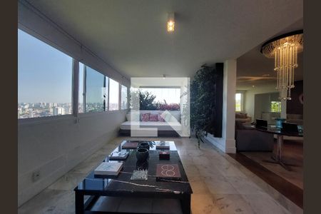 Apartamento à venda com 411m², 3 quartos e 3 vagasVaranda da Sala