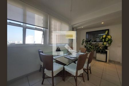 Apartamento à venda com 411m², 3 quartos e 3 vagasCozinha