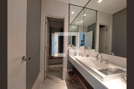 Apartamento à venda com 411m², 3 quartos e 3 vagasLavabo