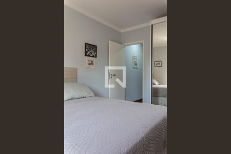 Casa à venda com 236m², 4 quartos e 2 vagas Casa à venda com 236m², 4 quartos e 2 vagasQuarto 1