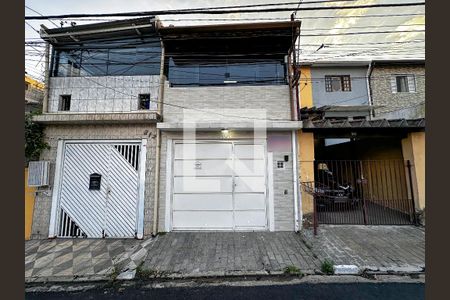 Casa à venda com 68m², 2 quartos e 1 vagaFachda
