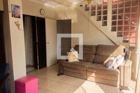 Casa à venda com 180m², 2 quartos e 2 vagasSala 2 (varanda)