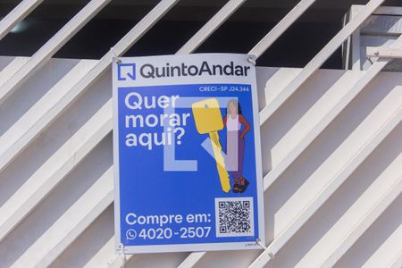 Casa à venda com 180m², 2 quartos e 2 vagasFachada - plaquinha