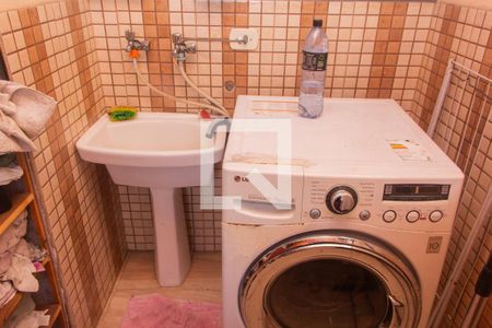 Casa à venda com 180m², 2 quartos e 2 vagasÁrea de Serviço 2