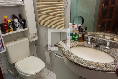 Banheiro 1 (suíte) de casa à venda com 2 quartos, 180m² em Cidade Patriarca, São Paulo