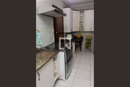 Casa à venda com 180m², 2 quartos e 2 vagasCozinha