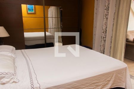 Casa à venda com 180m², 2 quartos e 2 vagasQuarto 2 (suíte)