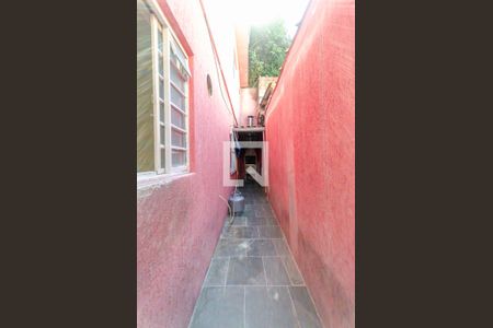 Casa para alugar com 170m², 2 quartos e sem vagaCorredor