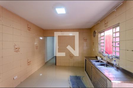 Casa para alugar com 170m², 2 quartos e sem vagaCozinha