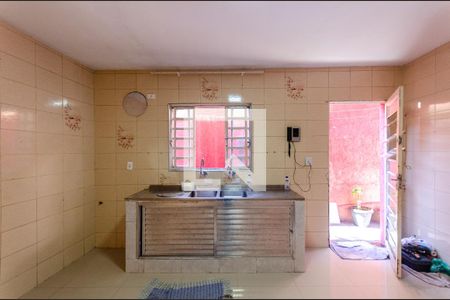 Casa para alugar com 170m², 2 quartos e sem vagaCozinha