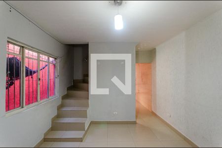 Sala de casa para alugar com 2 quartos, 170m² em Vila Primavera, São Paulo