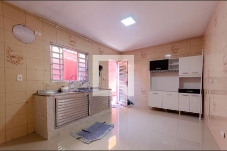 Casa para alugar com 170m², 2 quartos e sem vagaCozinha