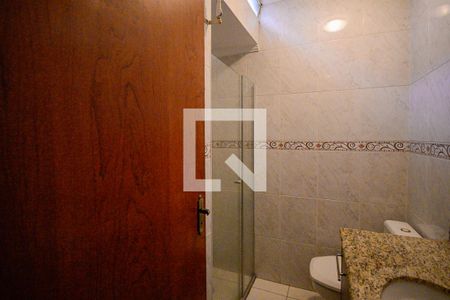 Casa à venda com 85m², 2 quartos e 2 vagasBanheiro Quarto 2