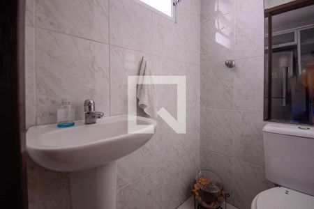 Casa à venda com 85m², 2 quartos e 2 vagasLavabo