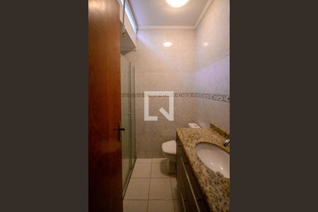 Casa à venda com 85m², 2 quartos e 2 vagasBanheiro Quarto 2