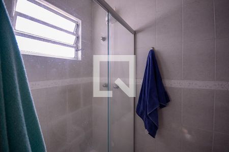 Casa à venda com 85m², 2 quartos e 2 vagasBanheiro Quarto 1