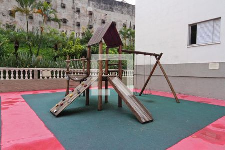 Apartamento para alugar com 551m², 2 quartos e sem vaga Apartamento para alugar com 551m², 2 quartos e sem vagaÁrea comum - Playground