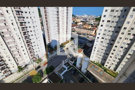 Vista da Sala de apartamento para alugar com 2 quartos, 46m² em Areia Branca, Santos