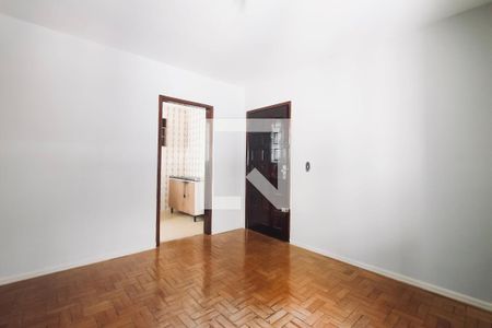 Quarto de apartamento para alugar com 2 quartos, 39m² em Passo da Areia, Porto Alegre