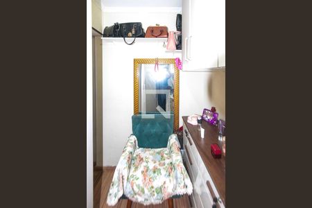 Apartamento à venda com 80m², 3 quartos e 1 vaga Apartamento à venda com 80m², 3 quartos e 1 vagaCloset