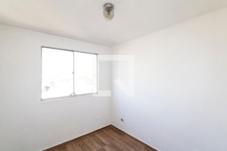 Quarto 1 de apartamento para alugar com 2 quartos, 57m² em Senador Vasconcelos, Rio de Janeiro