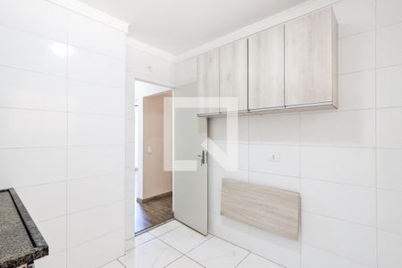 Apartamento para alugar com 56m², 2 quartos e 2 vagas Apartamento para alugar com 56m², 2 quartos e 2 vagasCozinha