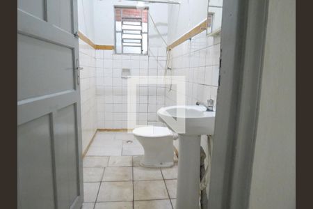 Banheiro de casa para alugar com 1 quarto, 50m² em Jaraguá, São Paulo