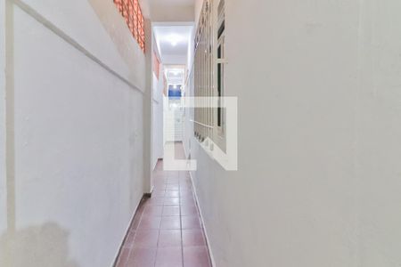 Casa para alugar com 50m², 1 quarto e sem vaga Casa para alugar com 50m², 1 quarto e sem vagaCorredor