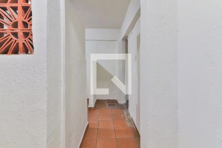 Casa para alugar com 50m², 1 quarto e sem vaga Casa para alugar com 50m², 1 quarto e sem vagaCorredor