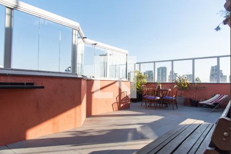 Apartamento à venda com 161m², 3 quartos e 3 vagas Apartamento à venda com 161m², 3 quartos e 3 vagasChurrasqueira- Sala duplex