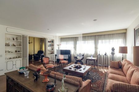 Apartamento para alugar com 230m², 3 quartos e 2 vagasSala