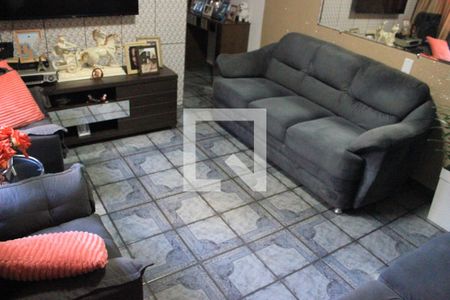 Sala de casa para alugar com 3 quartos, 145m² em Jardim Terezopolis, Guarulhos