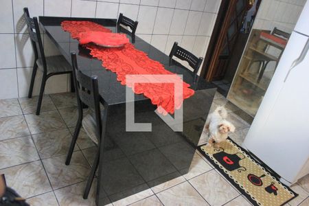 Casa à venda com 145m², 3 quartos e 2 vagasCozinha