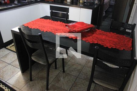 Casa à venda com 145m², 3 quartos e 2 vagasCozinha