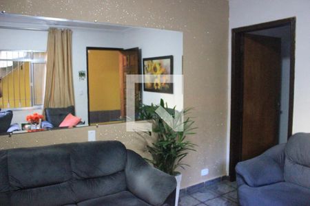 Sala de casa para alugar com 3 quartos, 145m² em Jardim Terezopolis, Guarulhos