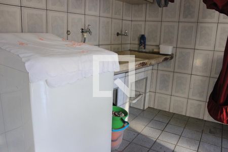 Casa à venda com 145m², 3 quartos e 2 vagasLavanderia