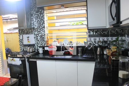 Casa à venda com 145m², 3 quartos e 2 vagasCozinha