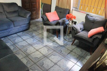 Sala de casa para alugar com 3 quartos, 145m² em Jardim Terezopolis, Guarulhos