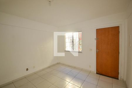Sala de apartamento para alugar com 2 quartos, 70m² em Centro, Belford Roxo