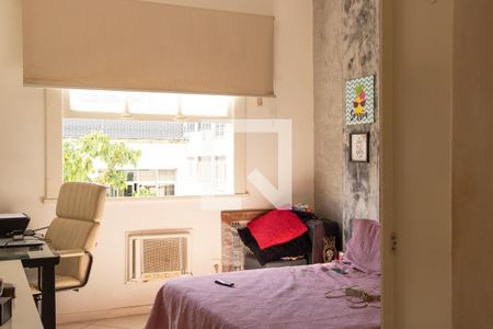 Quarto 1 de apartamento à venda com 4 quartos, 135m² em Tijuca, Rio de Janeiro