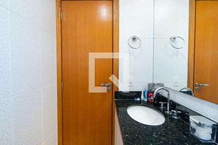 Banheiro da Suíte 1 de casa de condomínio à venda com 2 quartos, 68m² em Jabaquara, São Paulo