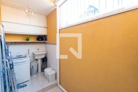 Casa de condomínio à venda com 68m², 2 quartos e 2 vagasÁrea de Serviço